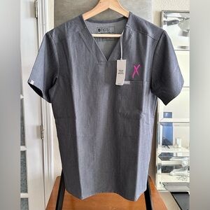 Figs TREDS FOR TREDS ™ 3 Pocket Scrub Top Technical Collection XS Graphite